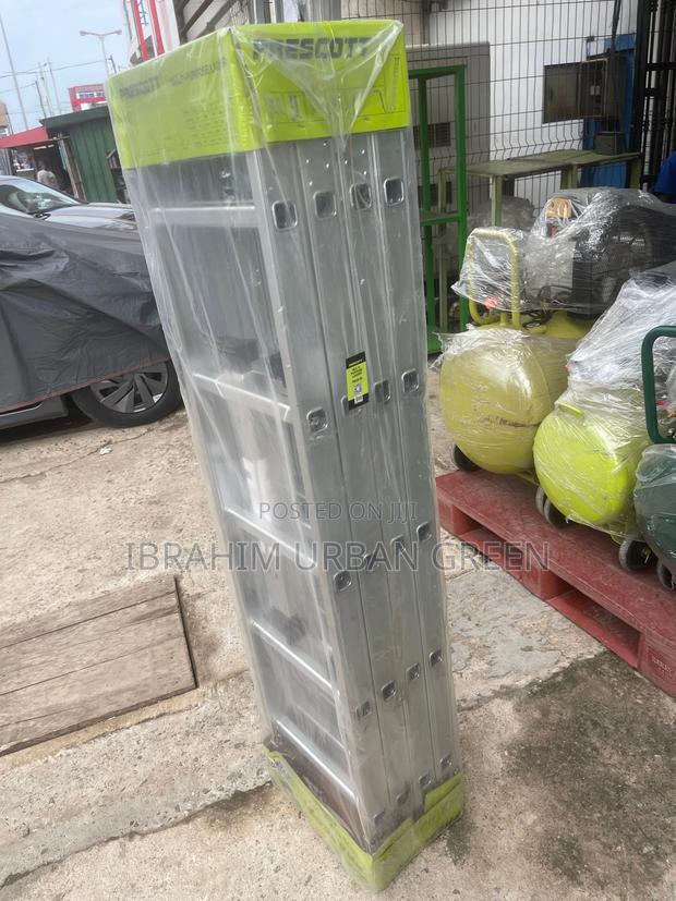Prescott Folding Ladder · Photo 1