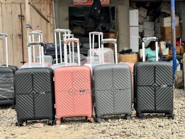 Hand Luggage Trolling Traveling Bags Small Size at Plbagsgh · Photo 1