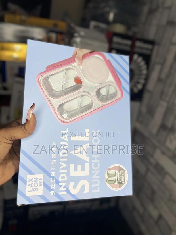 4 Compartment Lunch Box · Photo 2