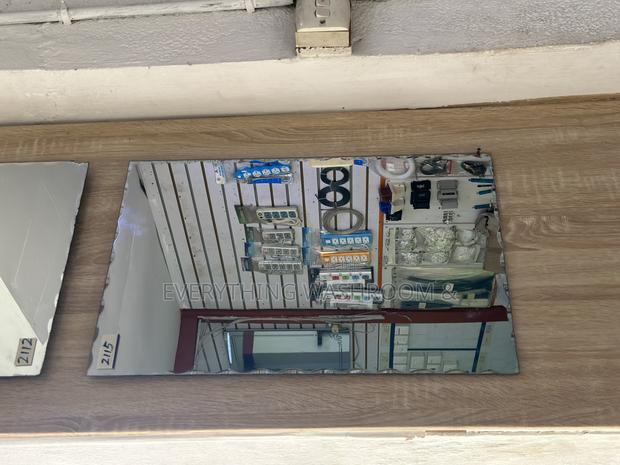 Bathroom Mirrors_dressing Mirror_plain Mirror_60x45cn · Photo 3