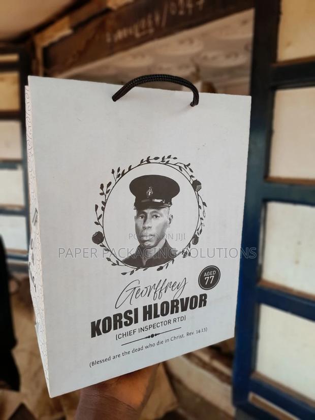 Bags for Your Funerals · Photo 1