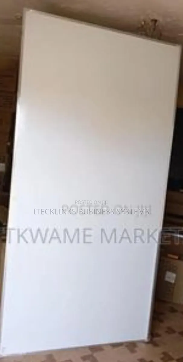 White Magnetic Board(120cm*240cm) · Photo 1