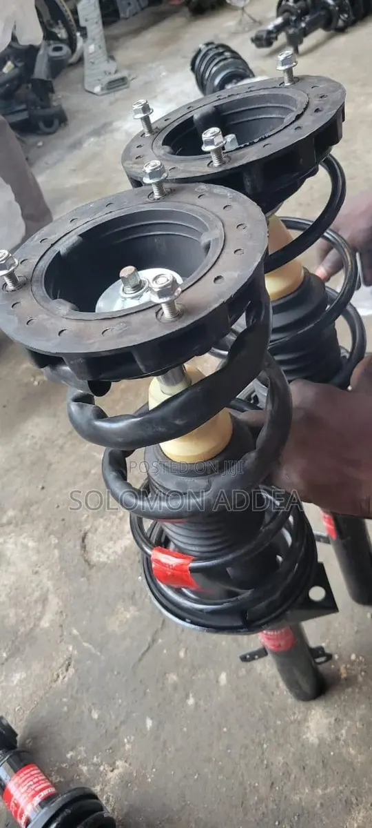 Ford Taurus Front Shock Absorbers 2008 · Photo 1