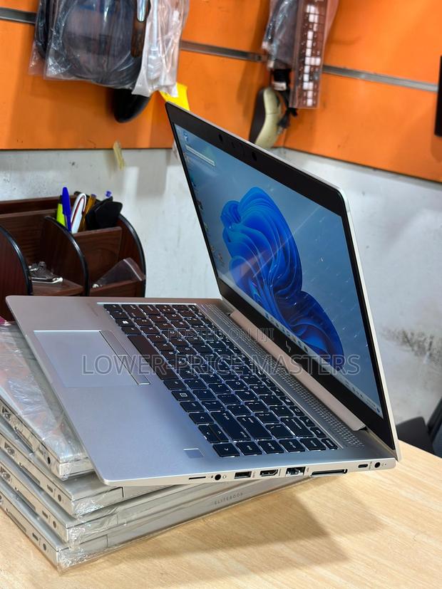 New Laptop HP EliteBook 745 G6 8GB AMD Ryzen 7 SSD 256GB · Photo 8