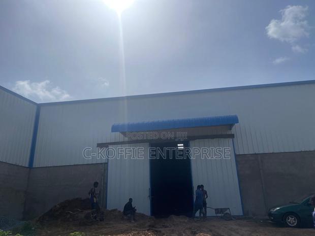 2700 SQM Warehouse at Tema for Rent · Photo 1