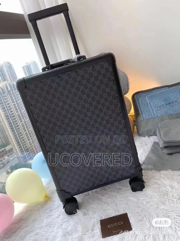 Luxury Designer Suitcases · Photo 1