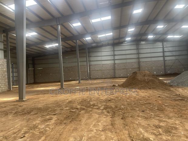 2750 SQM Warehouse for Rent at Tema · Photo 5