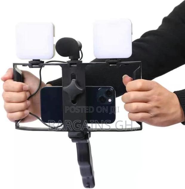 Live Broadcast Video Making Kit With Double LED Lights · Photo 2