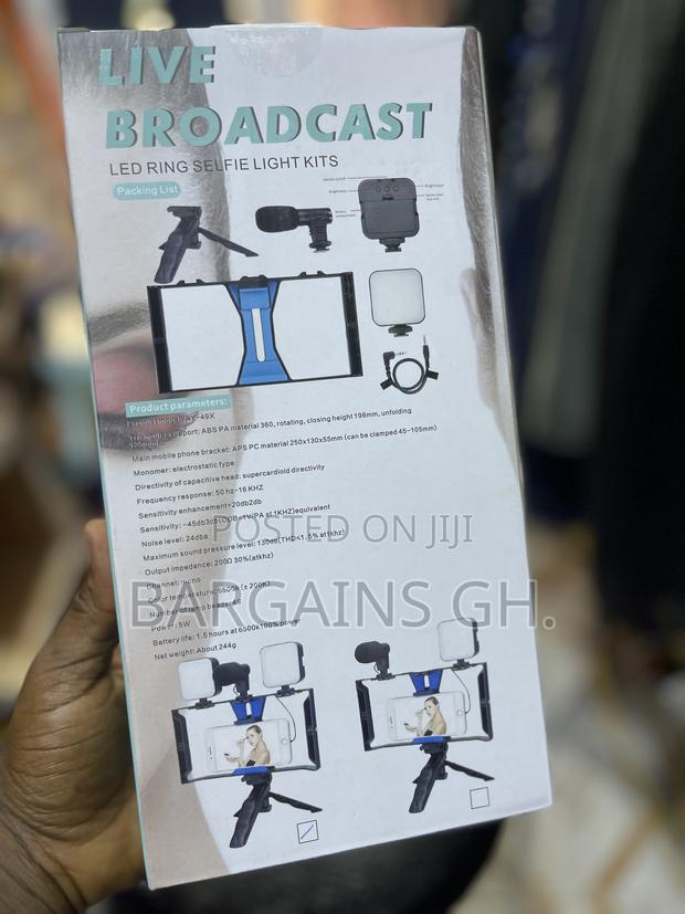 Live Broadcast Video Making Kit With Double LED Lights · Photo 4
