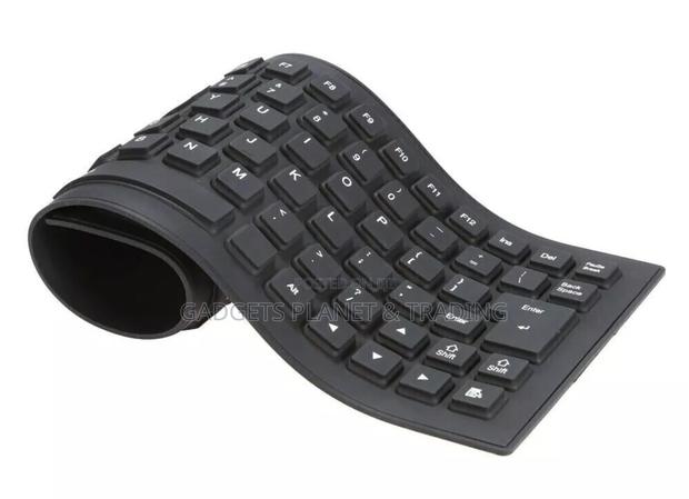 Waterproof Silicone Foldable USB Keyboard Full Size - Black · Photo 4