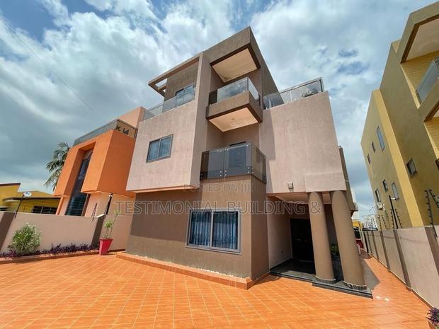 5bdrm House in Testimonial Building, East Legon for sale · Photo 1