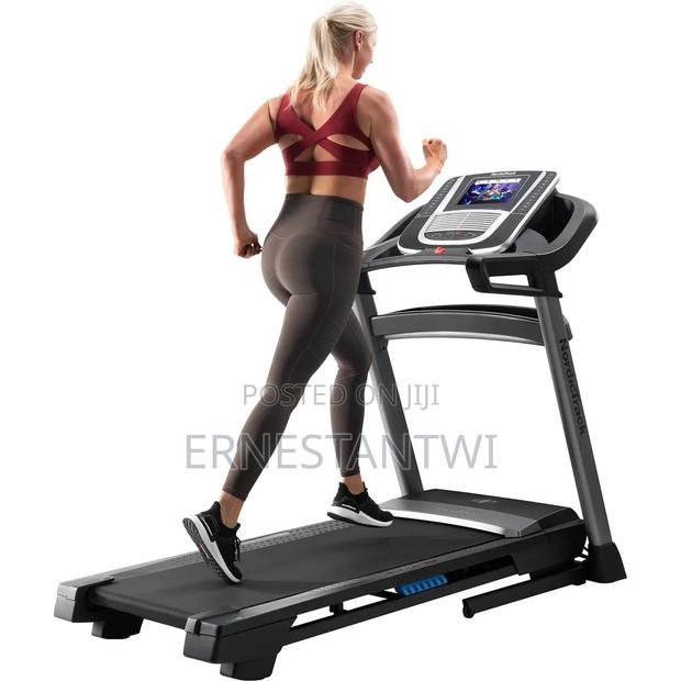 Fully Loaded Treadmill From Norditrack, UK · Photo 2