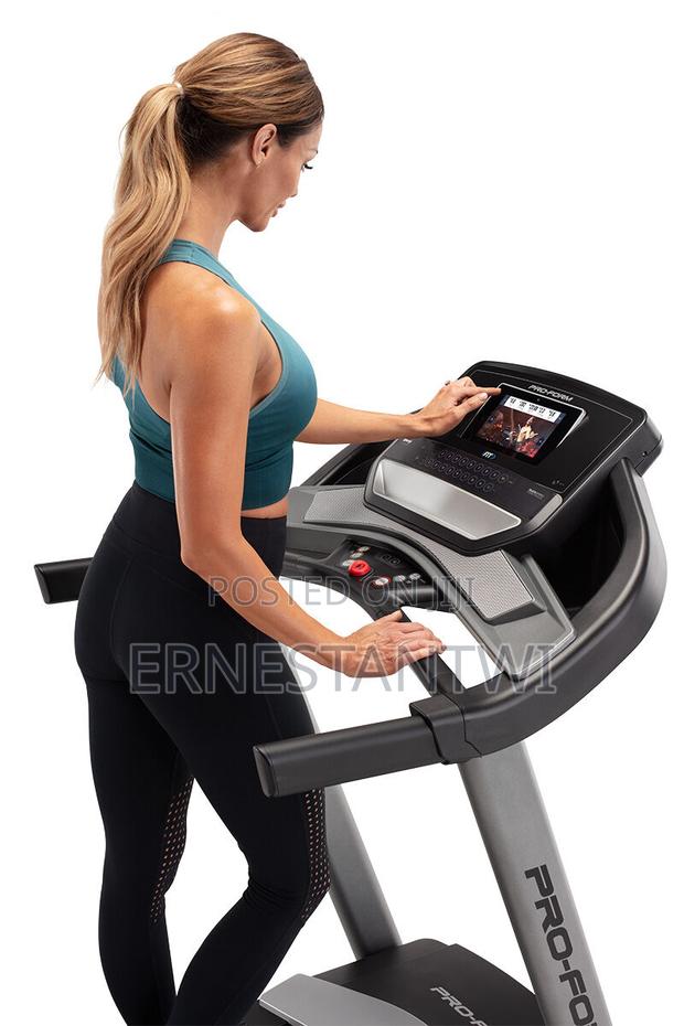 Motorized Treadmill From Proform, UK · Photo 4