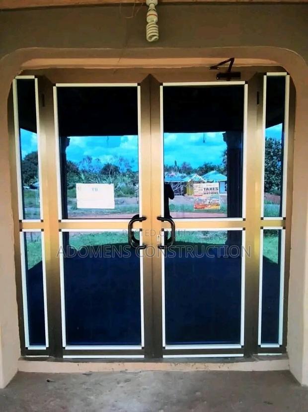 Glass Door's Windows Professional · Photo 4