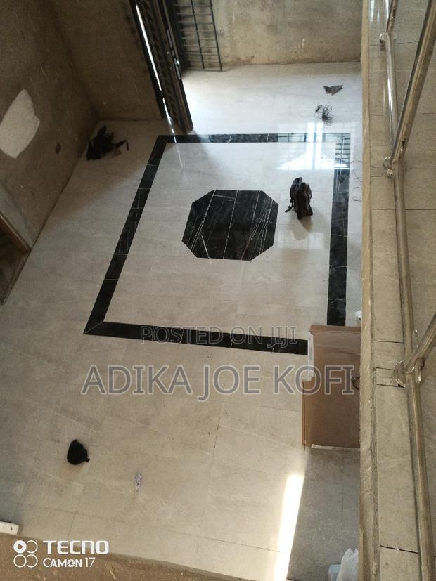 Tilling Spacial by Joefel Decor · Photo 8