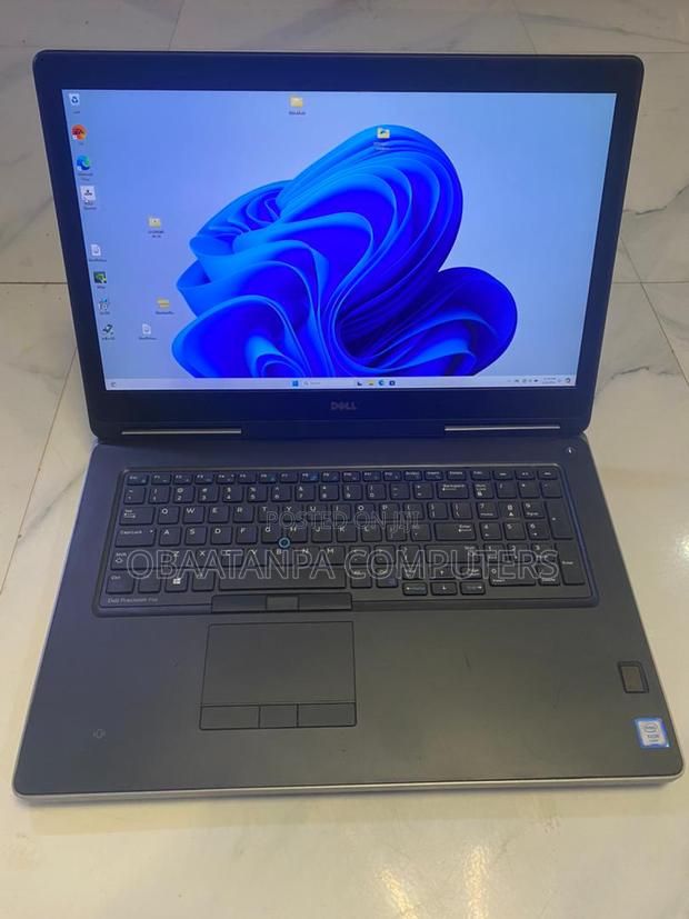 Laptop Dell Precision 7710 16GB Intel Xeon HDD+SSD 256GB · Photo 5