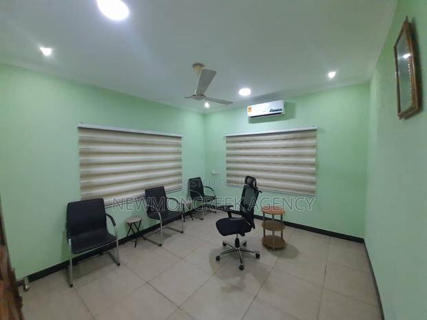 Furnished 4bdrm Bungalow in Spintex,Shell Board, Accra Metropolitan · Photo 6