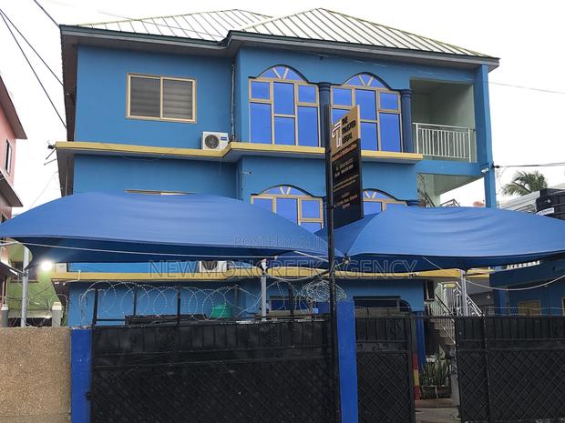 Furnished 4bdrm Bungalow in Spintex,Shell Board, Accra Metropolitan · Photo 3