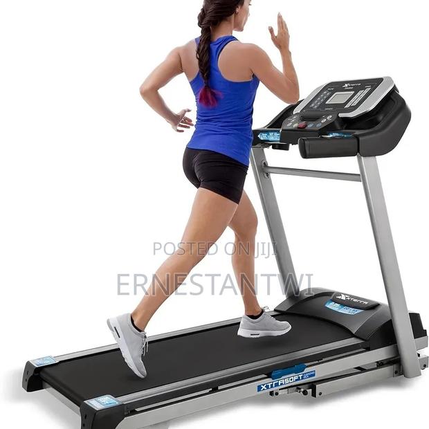 Xterra Fitness Trx2500 Folding Treadmill · Photo 1
