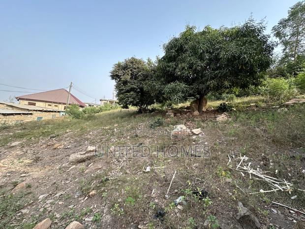 Free Hold 3 Plot of Land for Sale at Dansoman · Photo 4