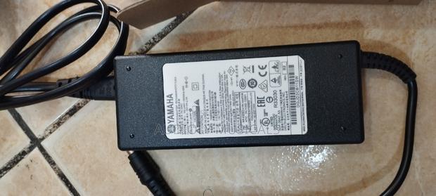 Yamaha PA-300C Keyboard Adapter · Photo 3