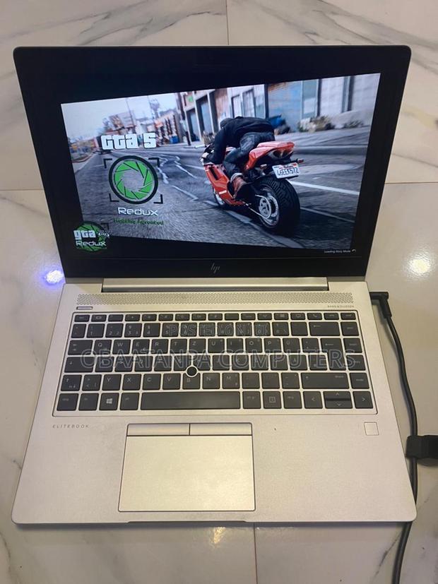 Laptop HP EliteBook 745 G5 8GB AMD Ryzen 7 SSD 256GB · Photo 1