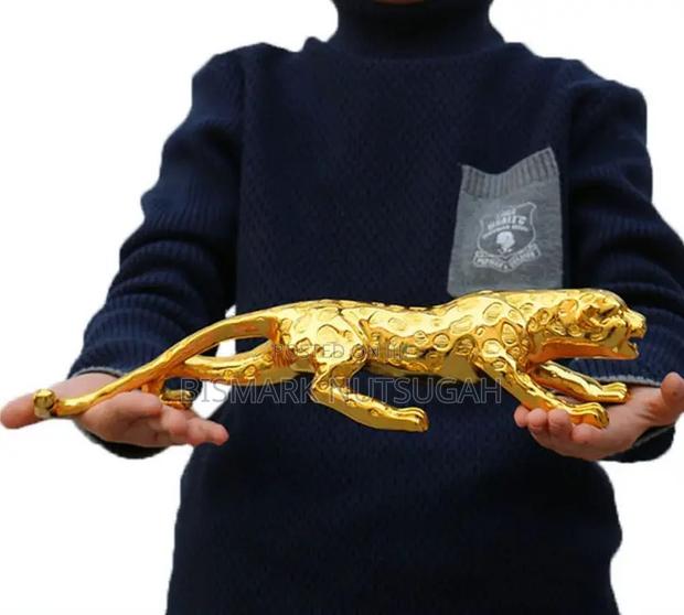 Leopard Statue for Sale · Photo 1