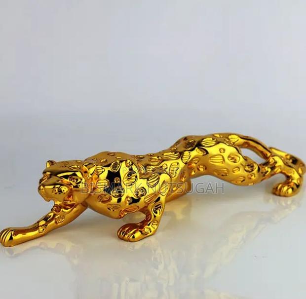 Leopard Statue for Sale · Photo 2
