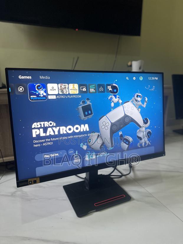 32 Inches Lenovo QHD IPS With Type C · Photo 2