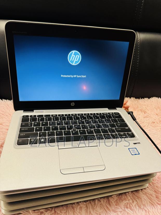 Laptop HP EliteBook 840 G3 8GB Intel Core i5 SSD 256GB · Photo 2