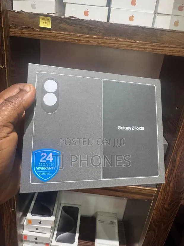 New Samsung Galaxy Z Fold8 256 GB Black · Photo 1