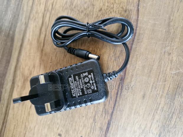 12v 2a Adapter · Photo 2