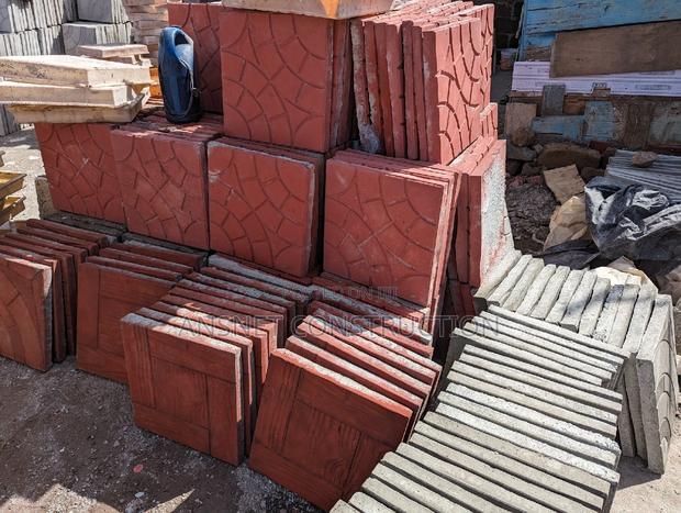 Pavement Tiles With Beautiful Designs · Photo 1