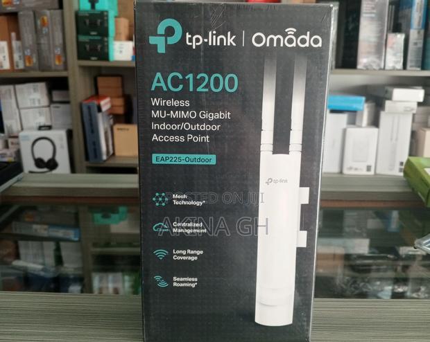 Tp-Link Omada Eap225 Outdoor Gigabit Access Point · Photo 2