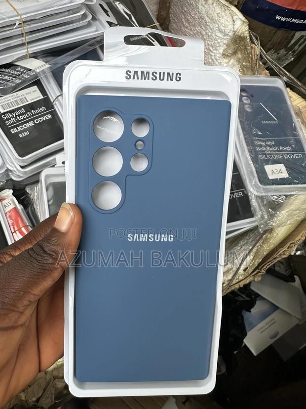 Samsung Galaxy S24 Ultra Silicon Case · Photo 2