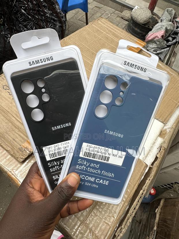 Samsung Galaxy S24 Ultra Silicon Case · Photo 4