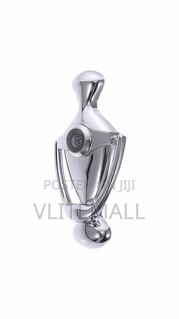 Door Viewer With Knocker · Photo 1