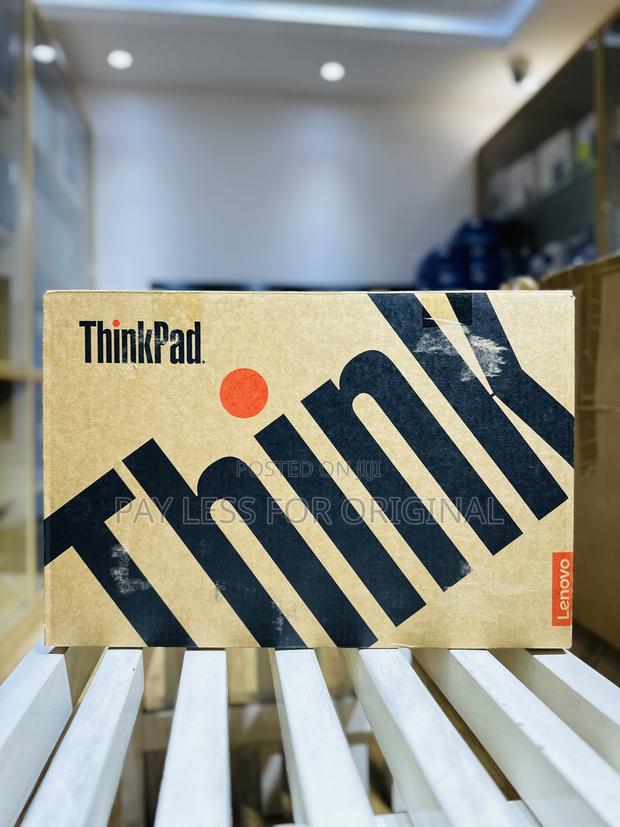 New Laptop Lenovo ThinkPad E16 G1 16GB Intel Core I7 SSD 512GB · Photo 3
