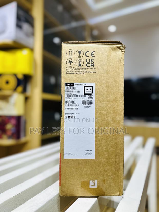 New Laptop Lenovo ThinkPad E16 G1 16GB Intel Core I7 SSD 512GB · Photo 1