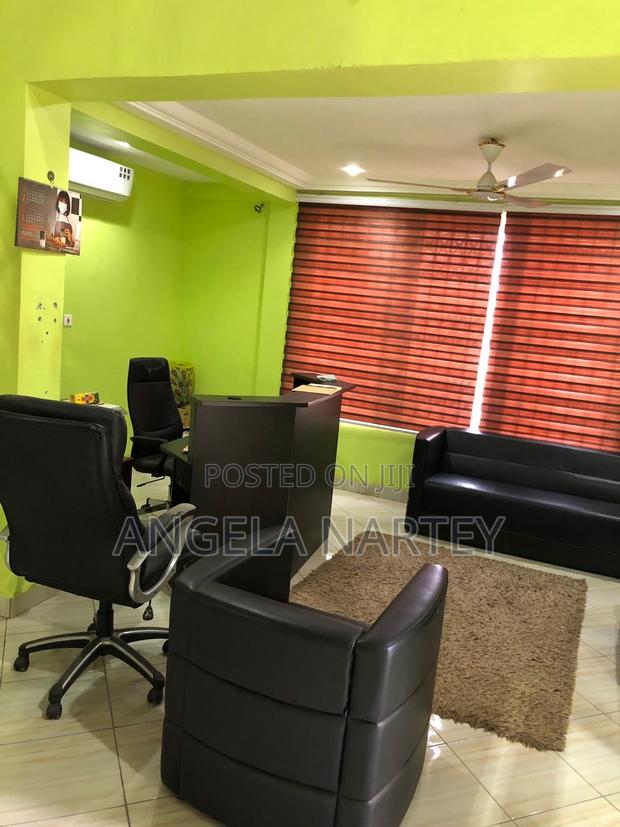 1200 Square Meter Warehouse and Offices in Ashaiman · Photo 2