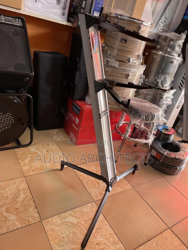 Stay Keyboard Stand · Photo 2
