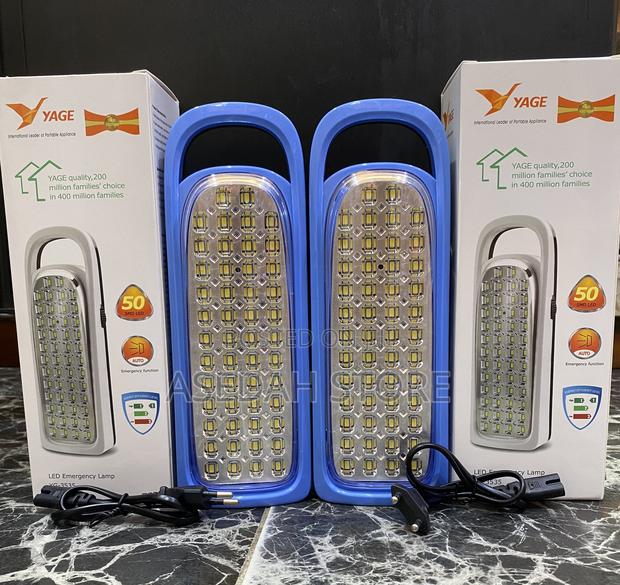 Rechargeable Emergency Light YG-3535 · Photo 2