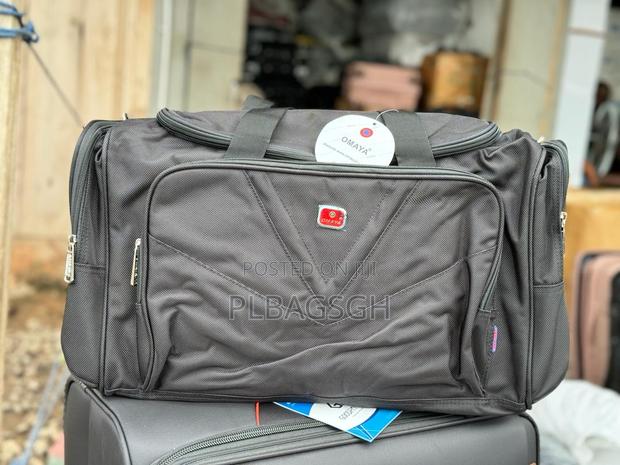 Omaya Duffel Traveling Bag Medium Size at Plbagsgh · Photo 1