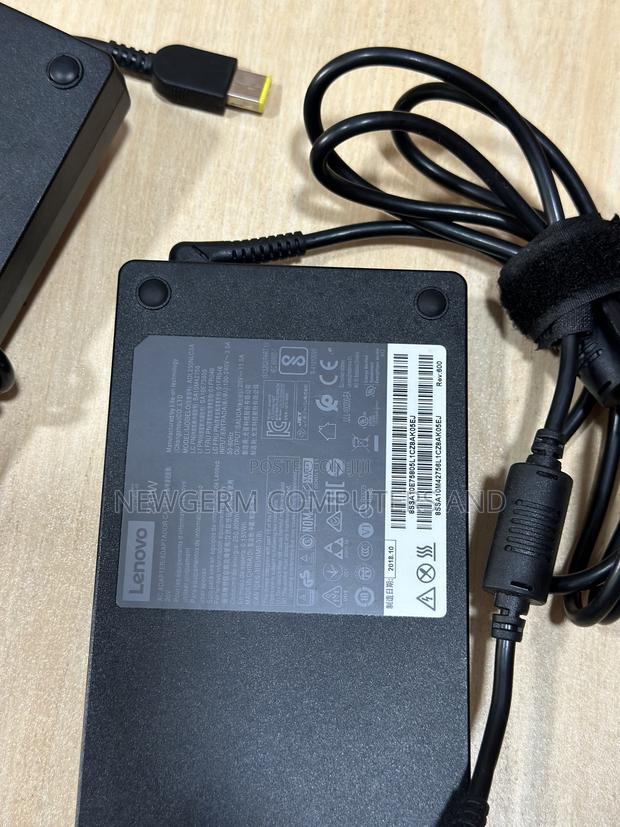 230W Lenovo USB Gaming Charger · Photo 3