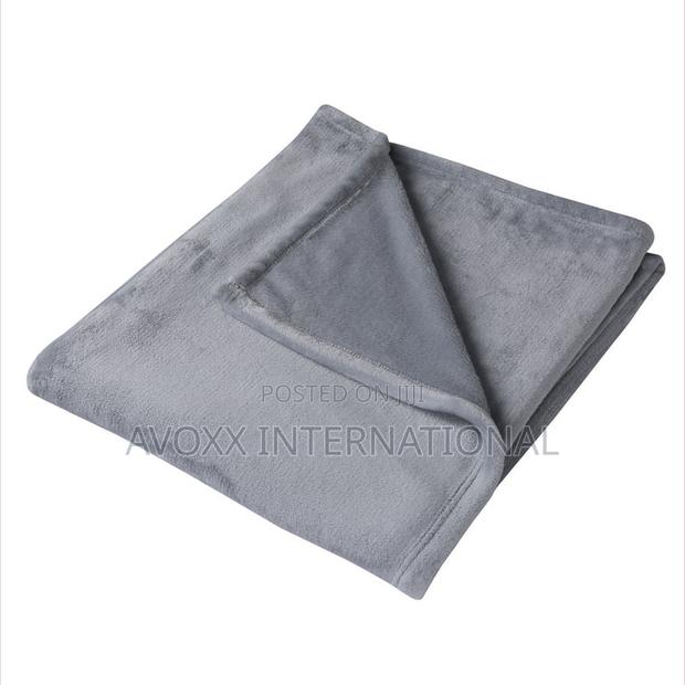 Exquisite Monogram Embroidered Throw Blanket 50" X 60" - T · Photo 4
