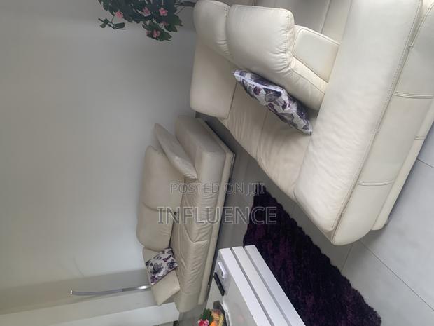 Furnished 1bdrm Apartment in East Legon for rent · Photo 4