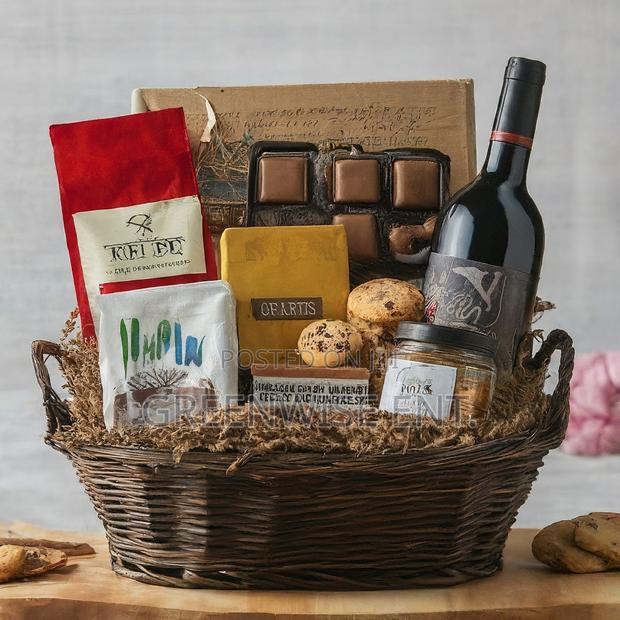 Premium Birthday Gift Basket · Photo 1