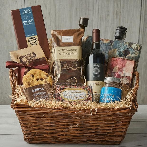 Premium Birthday Gift Basket · Photo 2