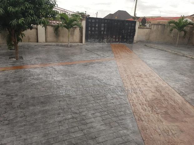 Concrete Design Imprint · Photo 8