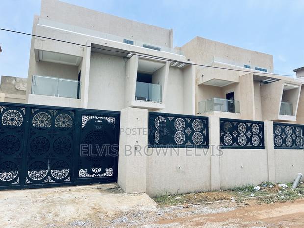 4bdrm Duplex in East Legon, Adjiriganor for sale · Photo 8